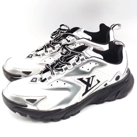 Louis Vuitton LV Runner Tatic Sneakers White Black Men's Size 8 / US 9 Boxed - Picture 2 of 5